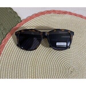 Geoffrey Beene New With Tag Sunglasses 100% UVA/UVB Protection